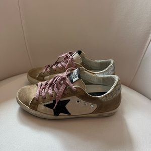 Golden Goose Superstars